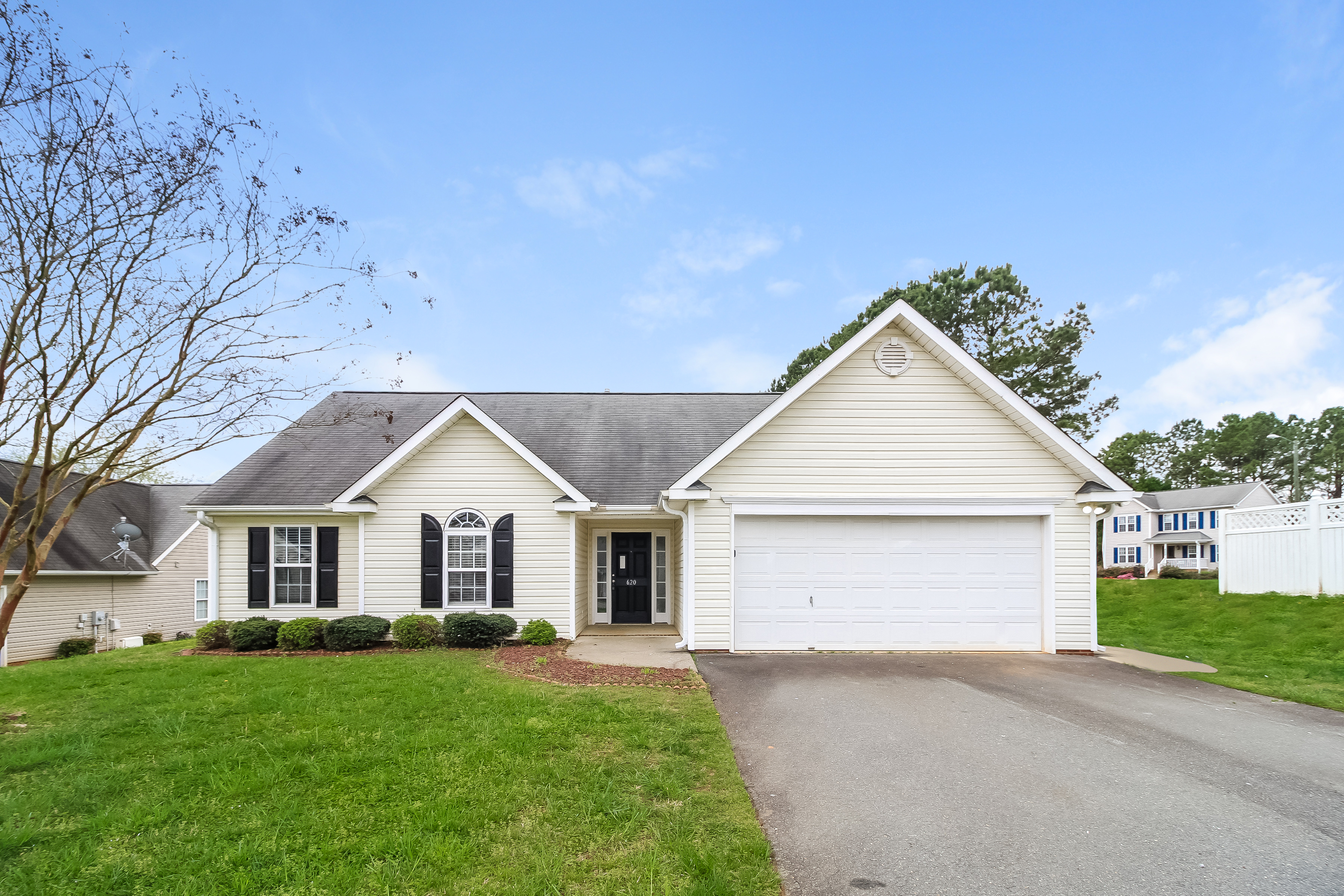 620 Wallridge Dr Winston-Salem, NC 27106